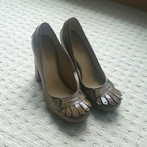 Levity Patent Leather Block Heel - Picture 2 of 11
